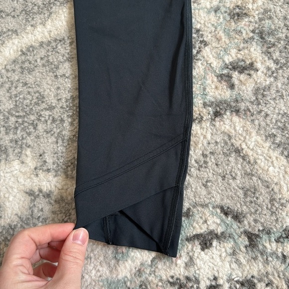 Gymshark Crossover Leggings - Picture 7 of 9